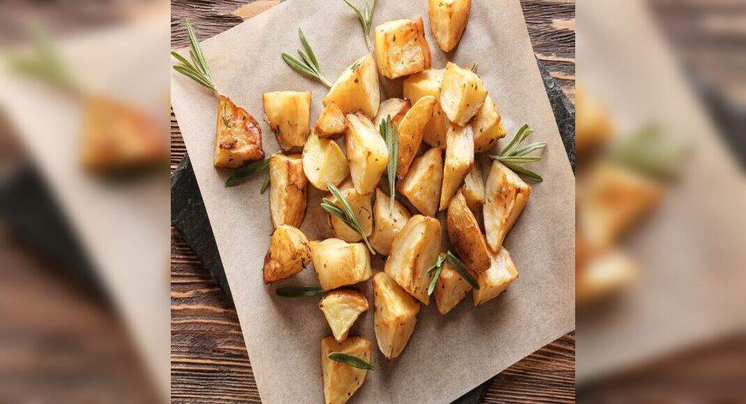 Salt and Vinegar Potatoes Recipe: How to Make Salt and Vinegar Potatoes Recipe | Homemade Salt and V