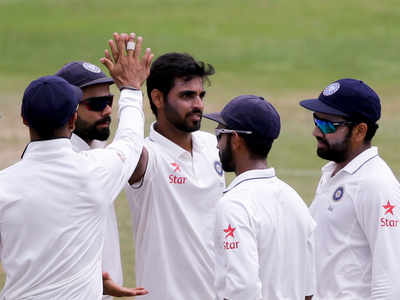 3rd Test: India eye declaration after Bhuvneshwar's five