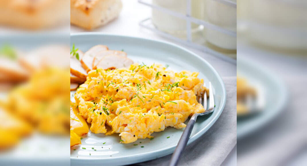 Scrambled Eggs Recipe: How to make Scrambled Eggs Recipe at Home