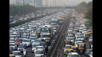 Traffic crawls on e-way, Pune-Nashik highway hit