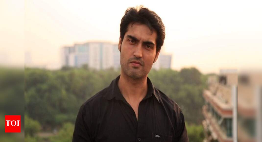 TV actor Kunal Bakshi roped in for Shapath - Times of India