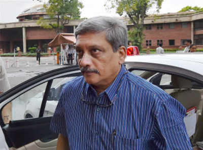 Going to Pak is same as going to hell, says Manohar Parrikar