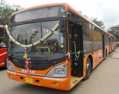 KSRTC makes record daily collection of Rs 9.055 cr; CMD lauds staff,  management, KSRTC gets all-time high revenue of Rs 9.055 cr, Kerala news,  latest news