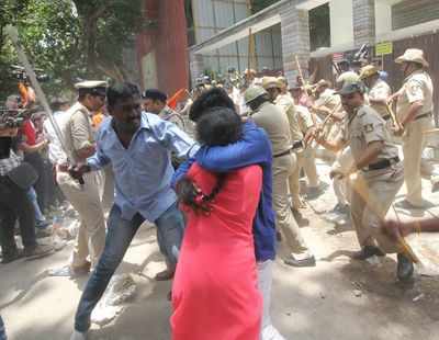 ABVP workers try to storm Amnesty International office with petrol, caned