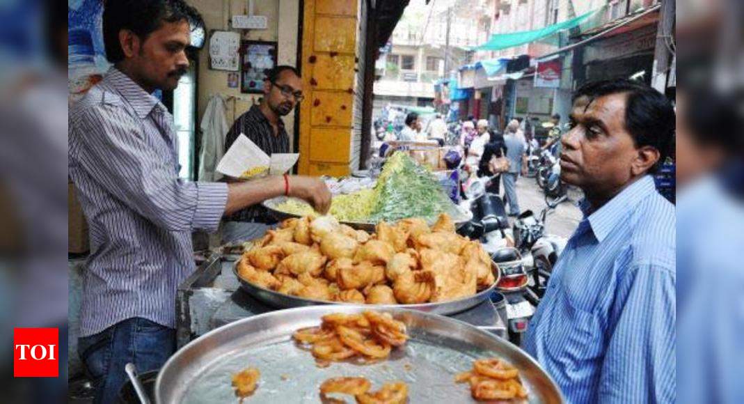 Street vendors to protect eviction of eateries | Kozhikode News - Times ...