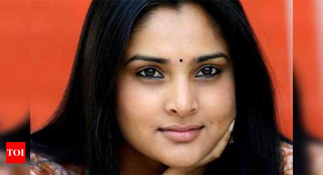 Ramya Gets Trolled For Her Pak Is Not Hell Comment Bengaluru News