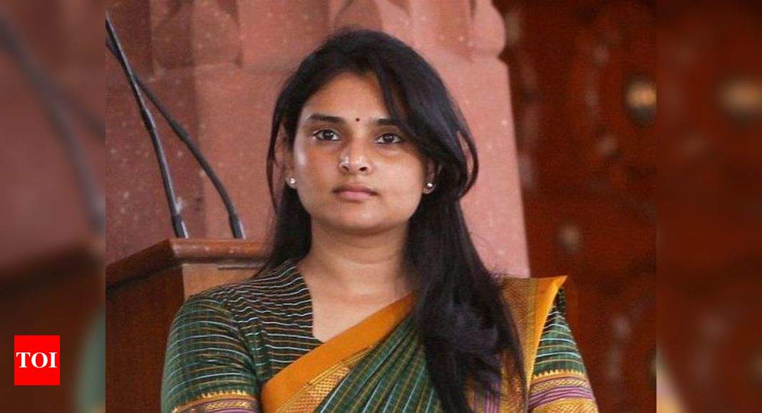 Ramya Trolled For Her Comment On Pakistan Kannada Movie News Times Of India