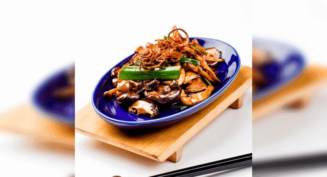 Warm Mushroom Salad Recipe: How to Make Warm Mushroom Salad Recipe | Homemade Warm Mushroom Salad Re