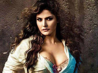 Bold scenes of only big stars are praised, feels Zareen Khan | Hindi Movie  News - Times of India