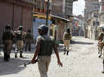 Curfew continues to cripple Kashmir