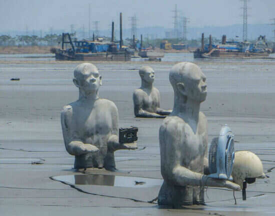 Sidoarjo Mud Volcano, Sidoarjo