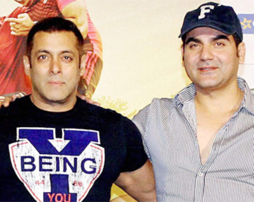 
Salman Khan chooses brother Arbaaz over brother-in-law Atul
