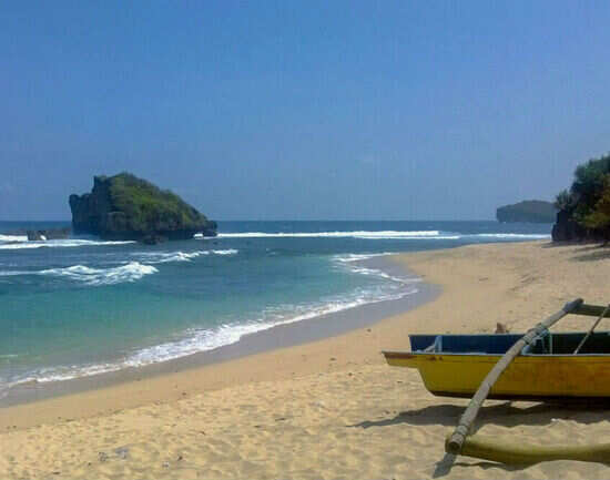 Ngandong Beach, Gunungkidul