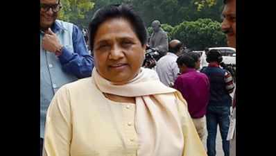 If not ‘bua’, then what should I call Mayawati: Akhilesh Yadav