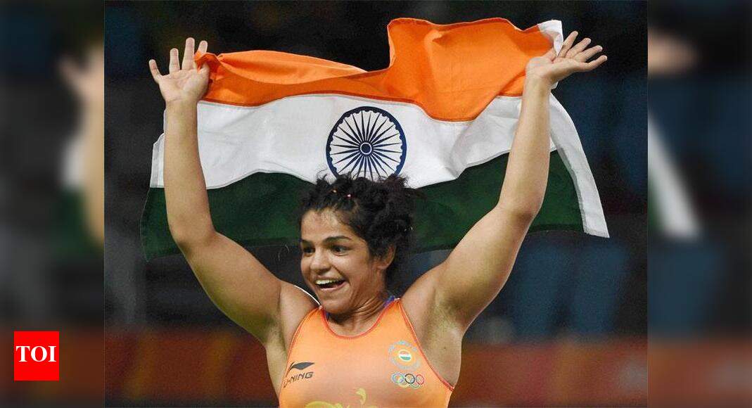Sakshi becomes social media darling | Chandigarh News - Times of India
