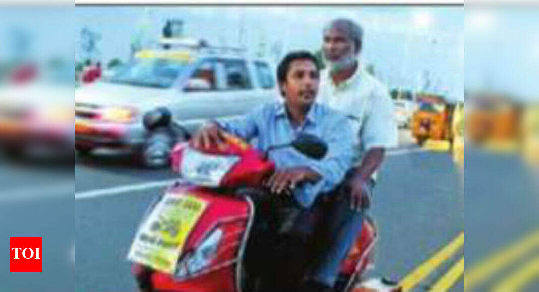 Differently abled youngsters entrepreneurs, start bike taxi