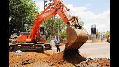 Ignored by govt, Agra villagers pool resources, build road