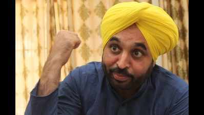 Bhagwant Mann says Badals 'blatantly using' government machinery to 'foil' AAP rallies