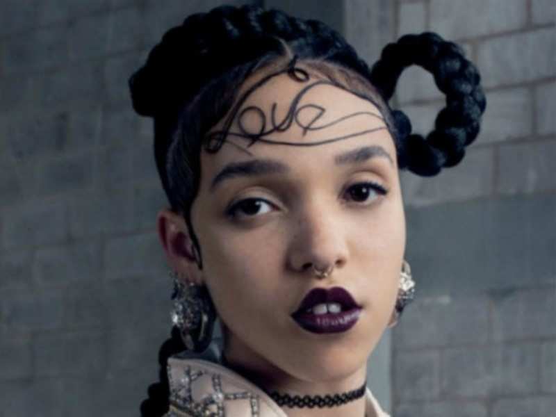 Ferdinand fka. FKA Twigs. FKA Twigs певица.