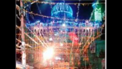 Muslims, Hindus, Sikhs celebrate Janmashtami at dargah