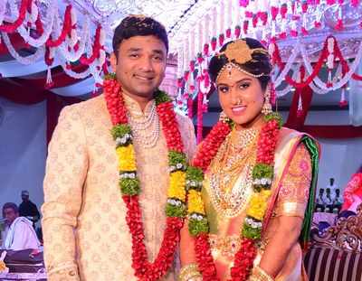 Hyderabadi cricketer T Suman gets hitched to his lady love