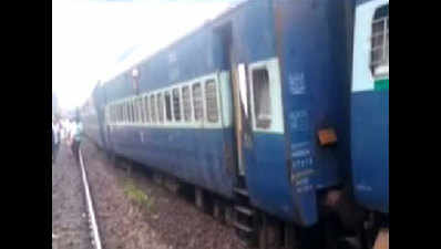 12 coaches of express train derail in Kerala