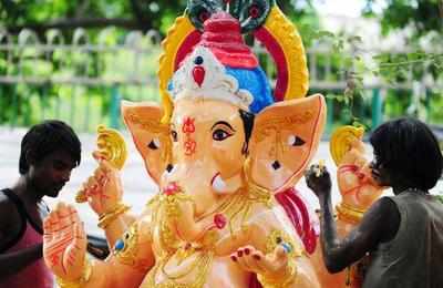 Concerned over environment, PM urges people to avoid using Ganesha idols made of Plaster Of Paris