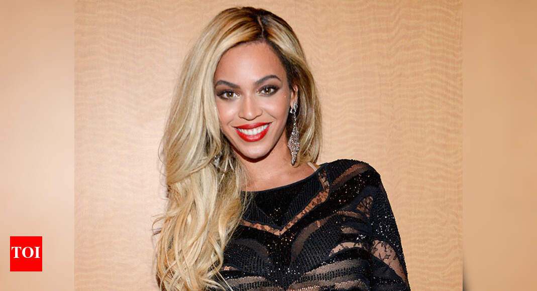 Beyonce attends VMAs with mothers of gun violence victims | English ...