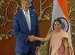 
John Kerry meets Sushma Swaraj in Delhi
