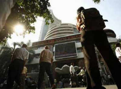 Sensex ends 440 pts higher, reclaims mount 28000