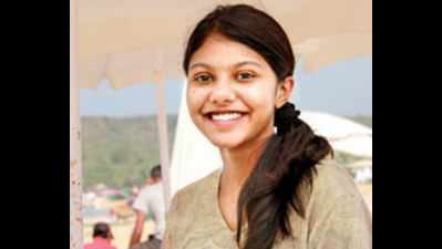 Mumbai girl opts out of school, enters MIT