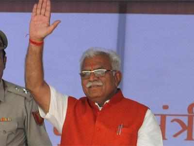Khattar, party MLAs ride bicycles to Assembly