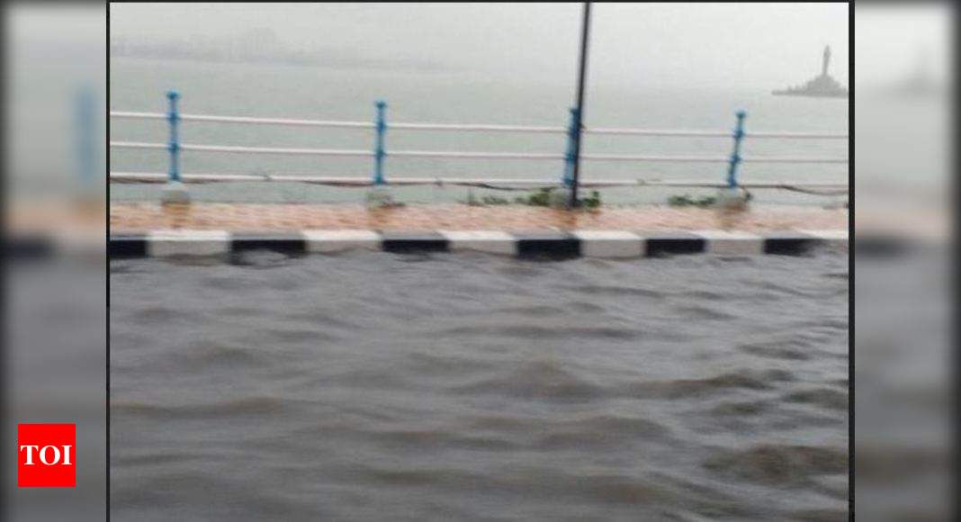 water levels touch alarming level at hussain sagar lake in hyderabad hyderabad news times of india hussain sagar lake in hyderabad