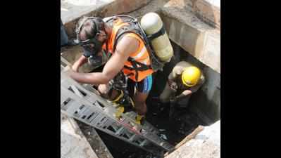 Worker trapped in storm water drain rescued after 3 hours