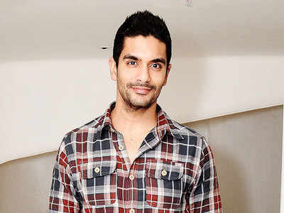 Angad Bedi: Performing in front of Amitabh Bachchan gave me jitters
