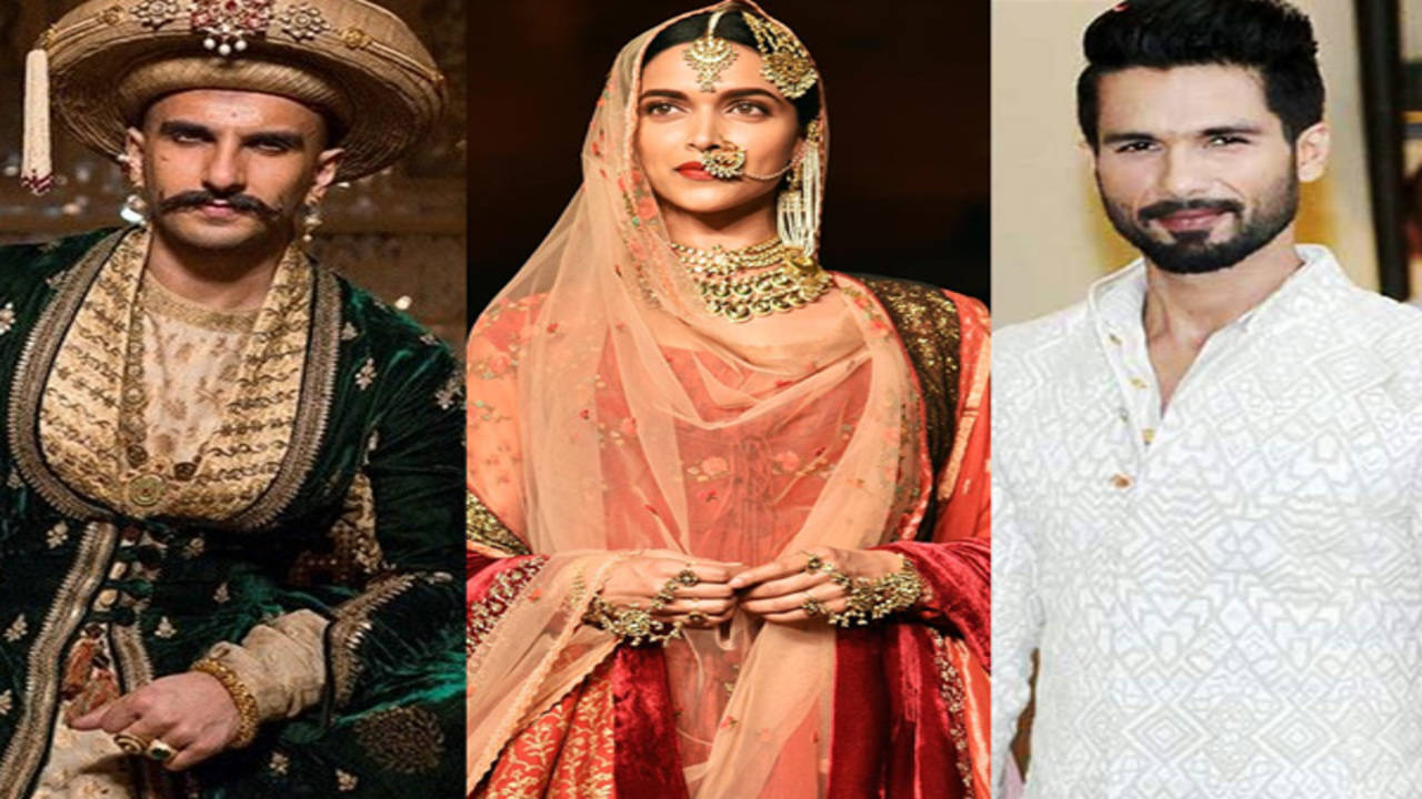 These two are Deepika Padukone's favourite outfits from 'Padmaavat'