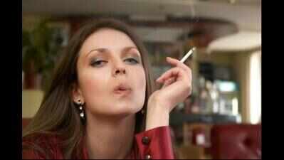Moms 'inspire' women smokers: Study | Pune News