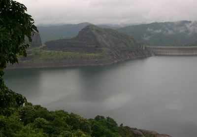 Tamil Nadu outfits protest Kerala move to build dam on Siruvani river