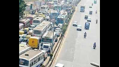 Jam robs Bengaluru of its bread and butter