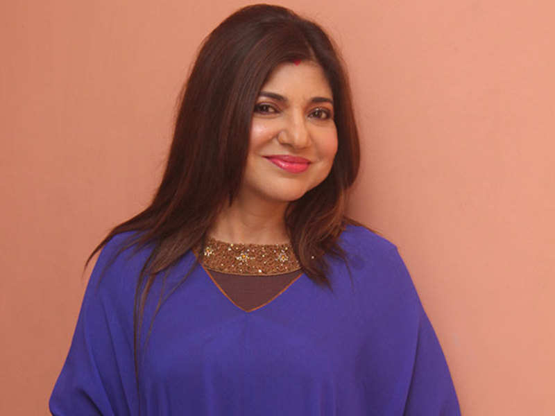 Alka Yagnik Alka Yagnik Prefers Live Performances Over Playback