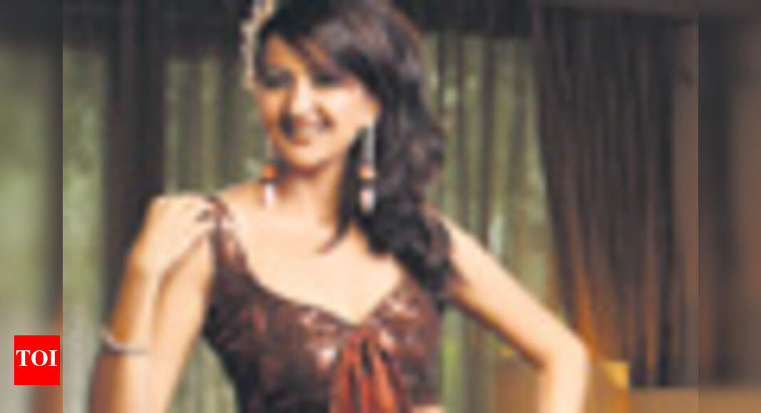 Hanu's new collection launch | Events Movie News - Times of India