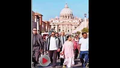 Mother Teresa declared saint: Mamata adds Bengal touch to festivities in the Vatican