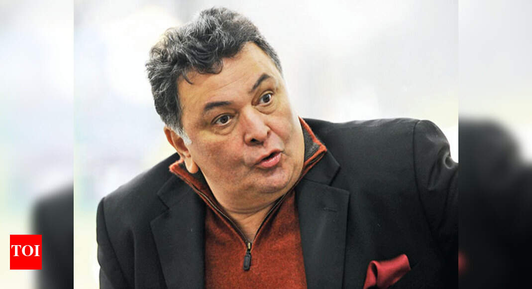 Rishi Kapoor and Twinkle Khanna pull each other's leg on twitter