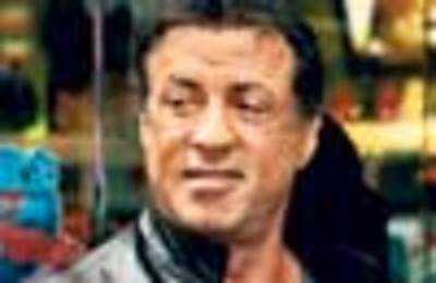 Stallone breaks his neck in fight