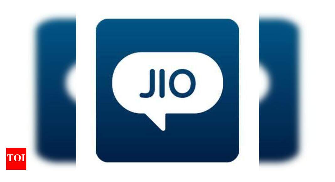 Reliance Jio outlets across B'luru are jammed, activation delayed ...