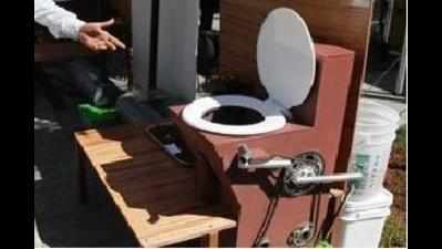 PMC turns role model for toilet construction