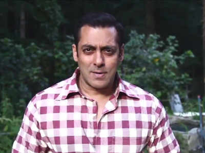 Watch: Salman Khan promotes 'Baar Baar Dekho' and 'Freaky Ali' like a pro!
