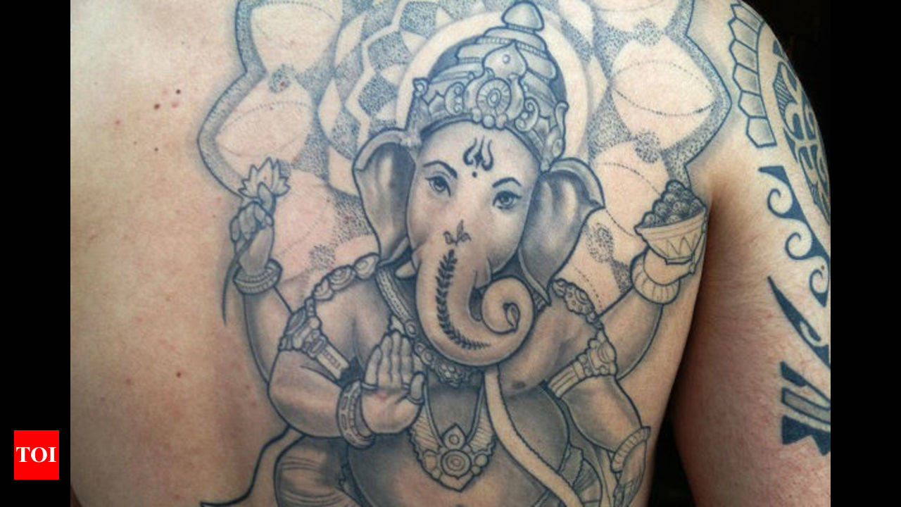 Karna Tattoo-Warrior from Mahabharata | Sun tattoo, Lord hanuman  wallpapers, Great warrior
