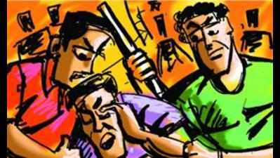 Fortis staffer beaten with iron rods in Delhi road rage