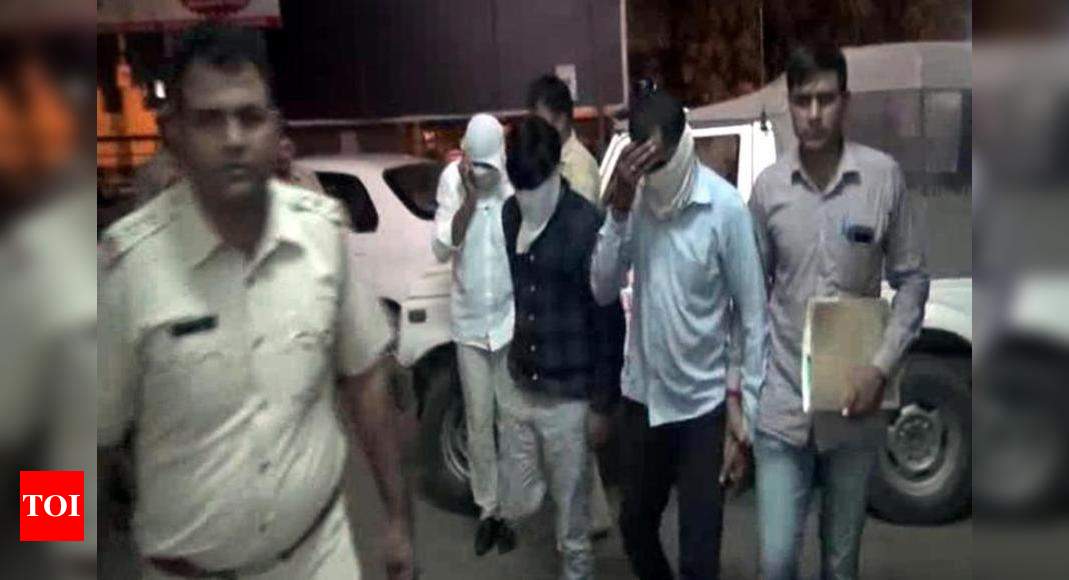Sex Racket Busted In Raid On Sector 5 Spa 7 Arrested Gurgaon News 